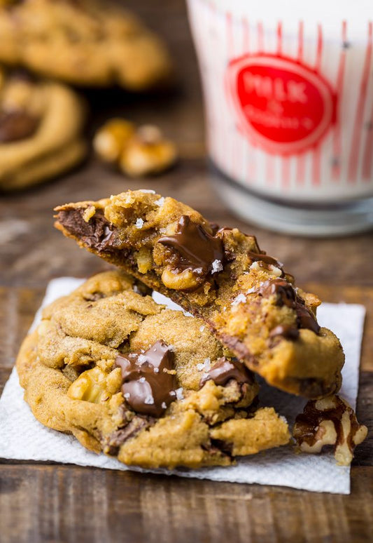 Chocolate Chip Walnut Cookie
